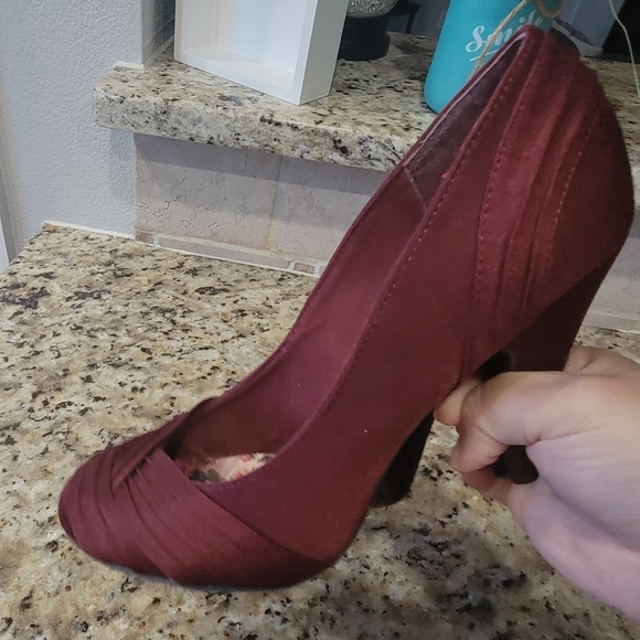 Wine Burgundy Heels - Picture 3 of 4